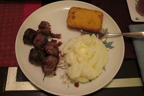 Pioneer Woman’s Meatballs and Mashed Potatoes