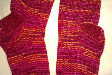 Rouge knit socks